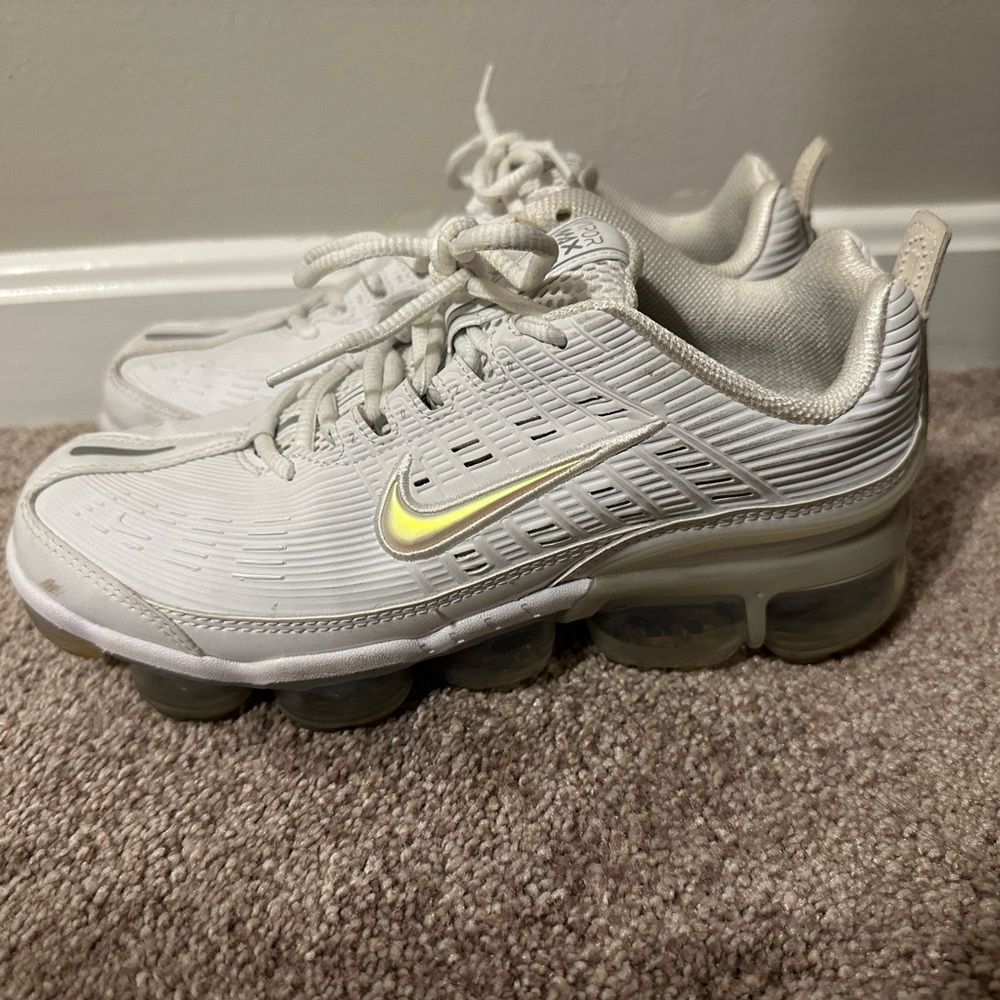 Nike Vapor Max 360 Sneakers